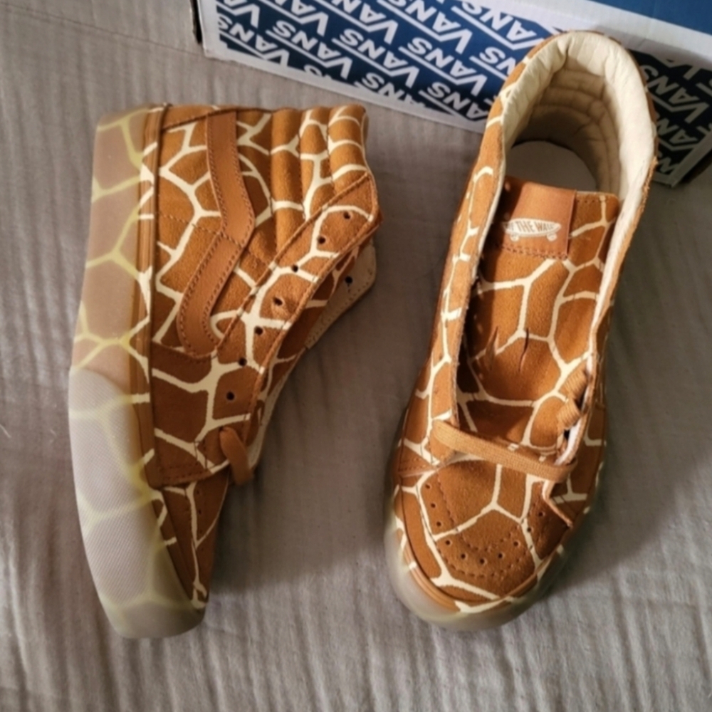 Vans Sk8 Hi Vault LX Women 5 Giraffe Print VNOA4CS52V3 Orange Brown 022025 - Picture 3 of 9